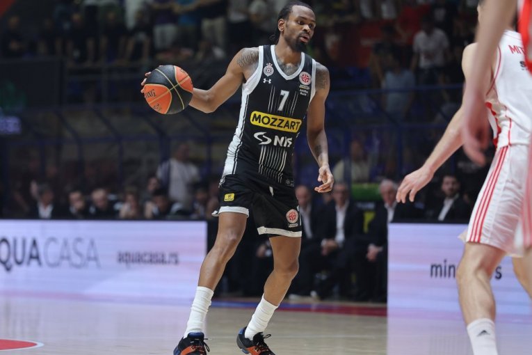 SPORTISSIMO SAZNAJE! Evo da li se Kevin Panter vraća u Partizan! (FOTO)