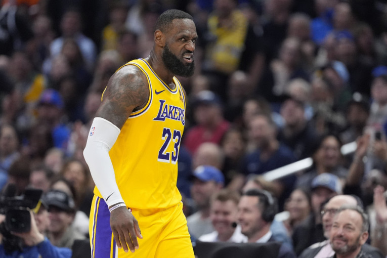 POSLEDNJI PLES! Lebron Džejms završio karijeru?! (VIDEO)