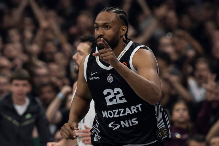 DŽABARI PARKER U PARTIZANU! Navijači crno-belih u šoku, na spisku igrača je još i ON