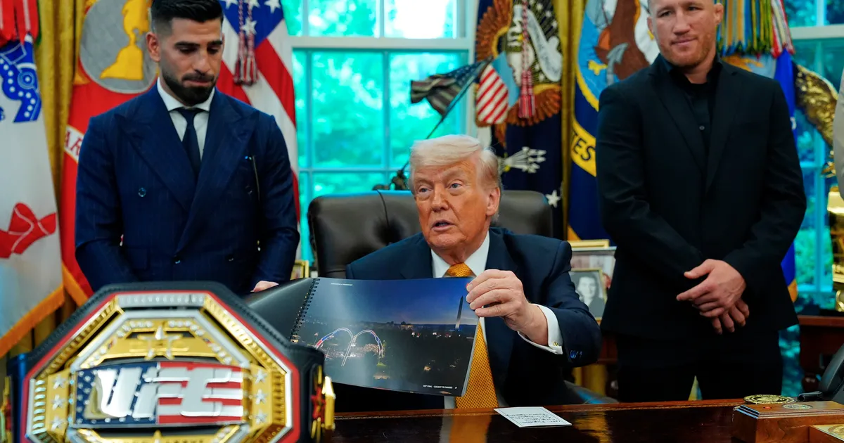 Tramp se priprema da na svoj rođendan bude domaćin UFC-a na travnjaku Bele kuće