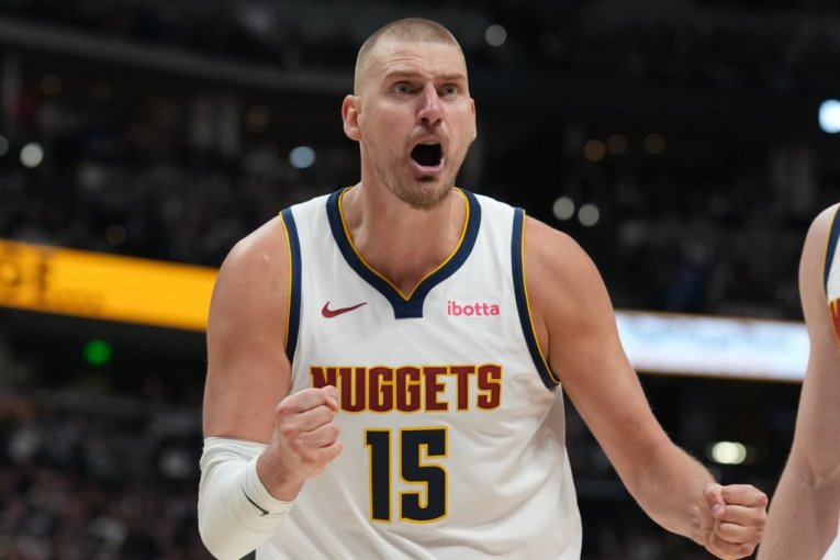 GASITE KOŠARKU, NIKOLA OBRNUO IGRICU! Jokić nije MVP, ali je opet oborio rekord!