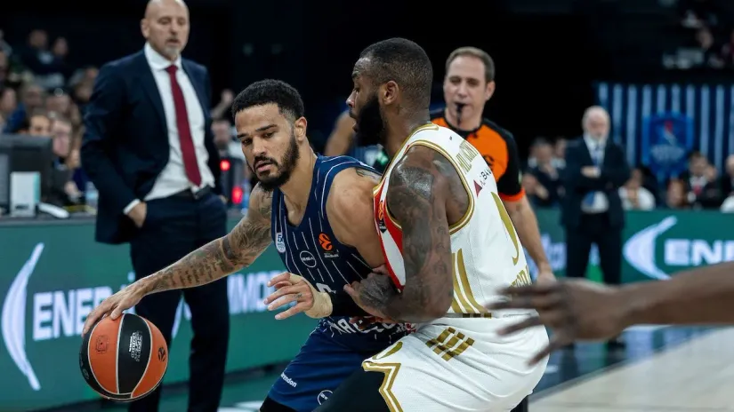 Asvel želi sve: Nik Vajler Beb blizu potpisa