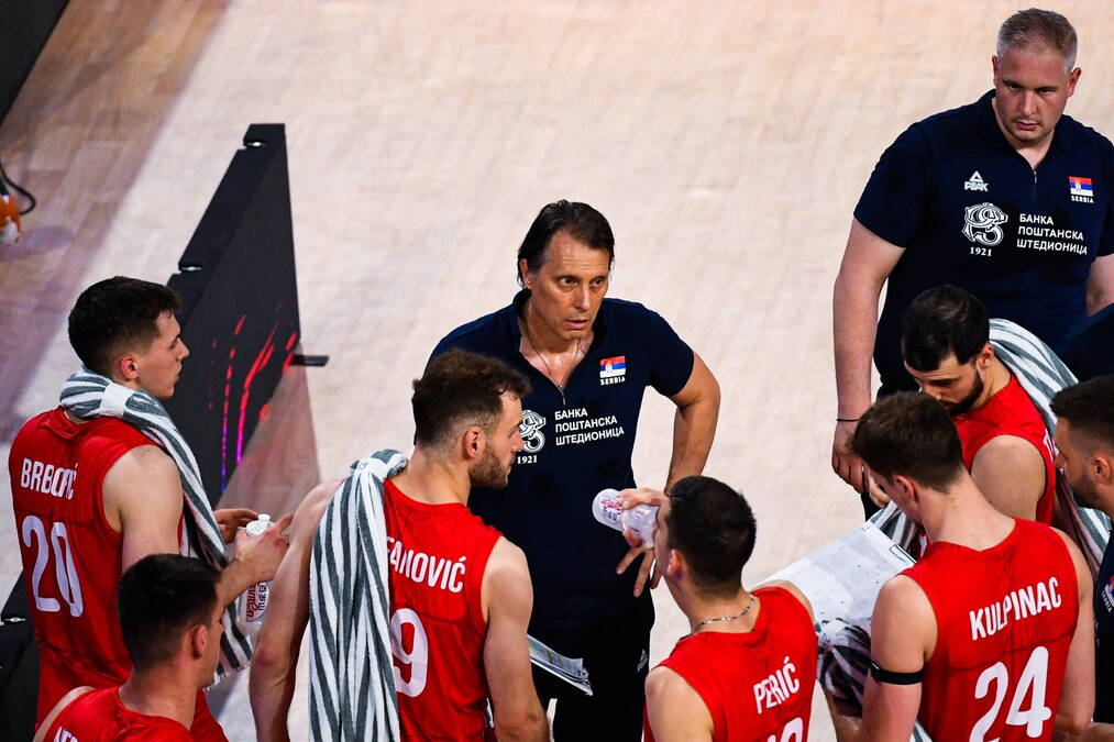 Srbija bez šanse protiv olimpijskog šampiona: Zakazana svadba, povreda i lekcija za "orlove"