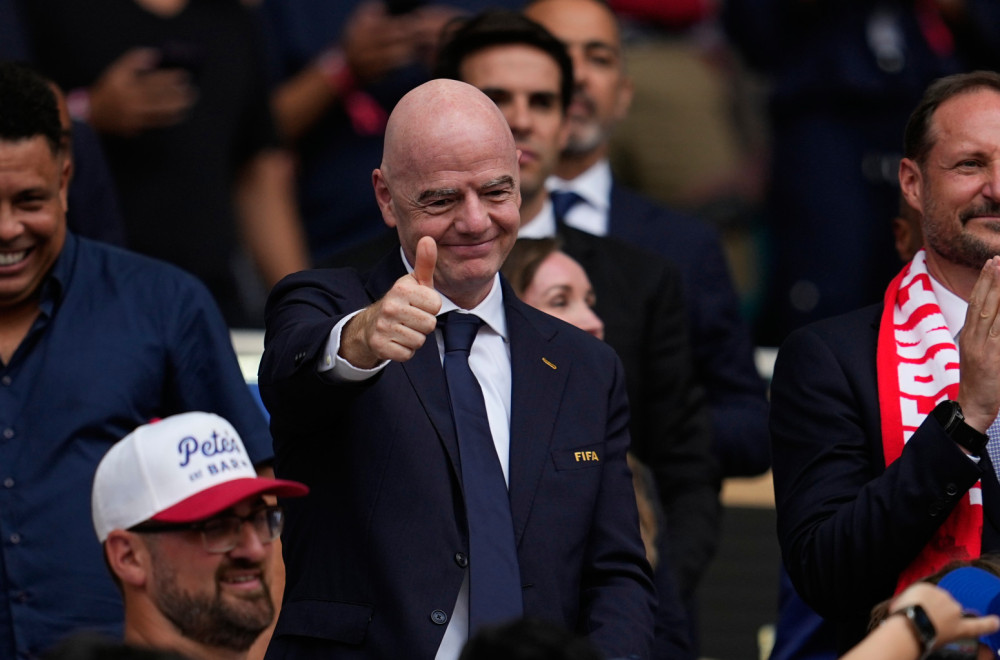 "Nuklearna bomba za fudbal" Infantino prodaje Mundijal?!