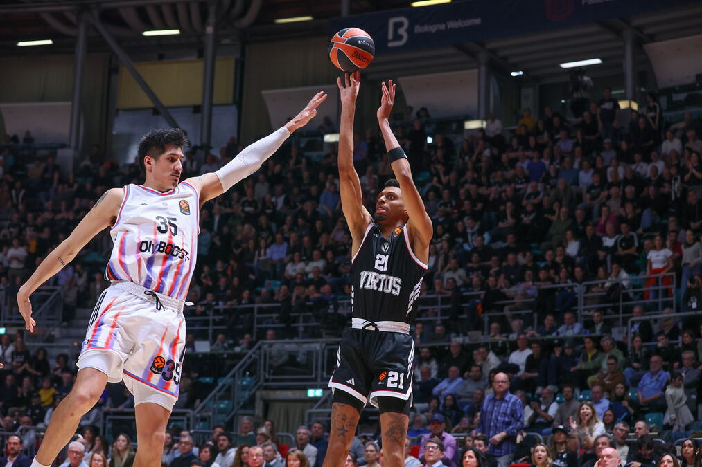 PARTIZAN ZAVRŠIO TREĆE POJAČANJE: Iz Pariza stigao šuter u telu četvorke