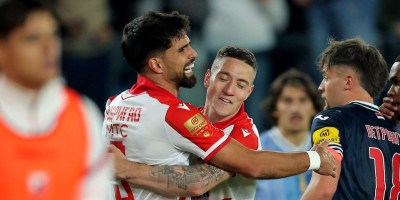 Zlatna izmena Dejana Stankovića! Štoper u ulozi napadača spasio Zvezdu (VIDEO)