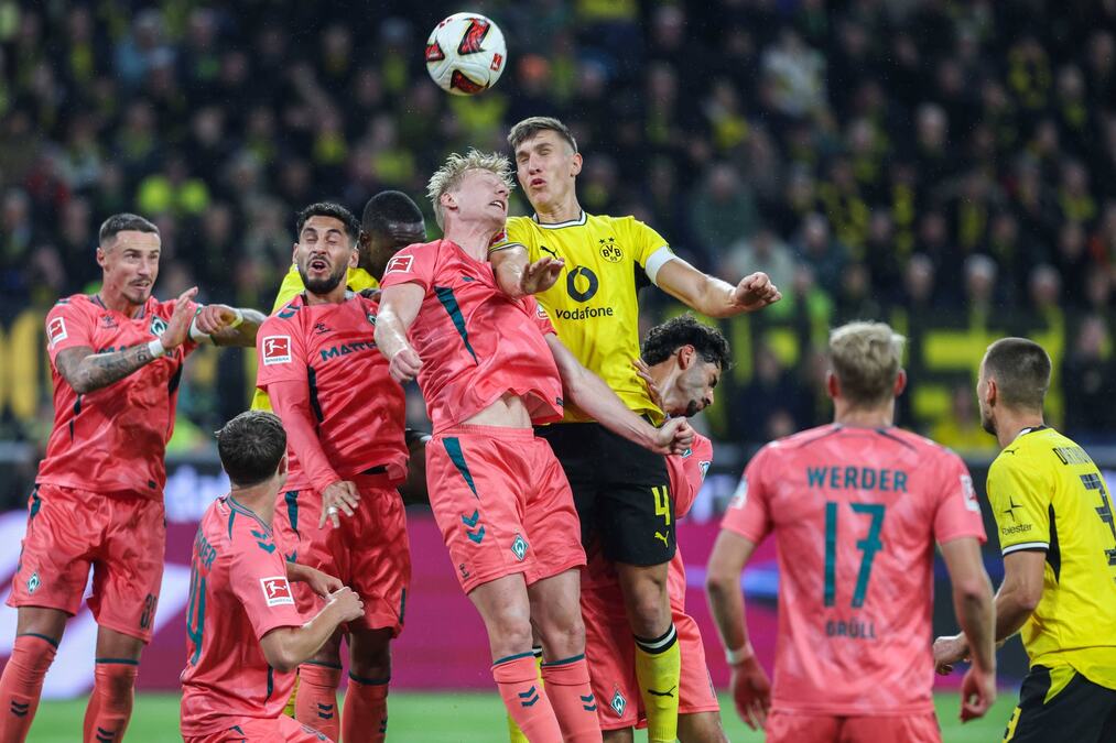 NEVEROVATAN ŠOK U DORTMUNDU: Borusija vodila 2:0 do 88. minuta, pa ostala bez pobede