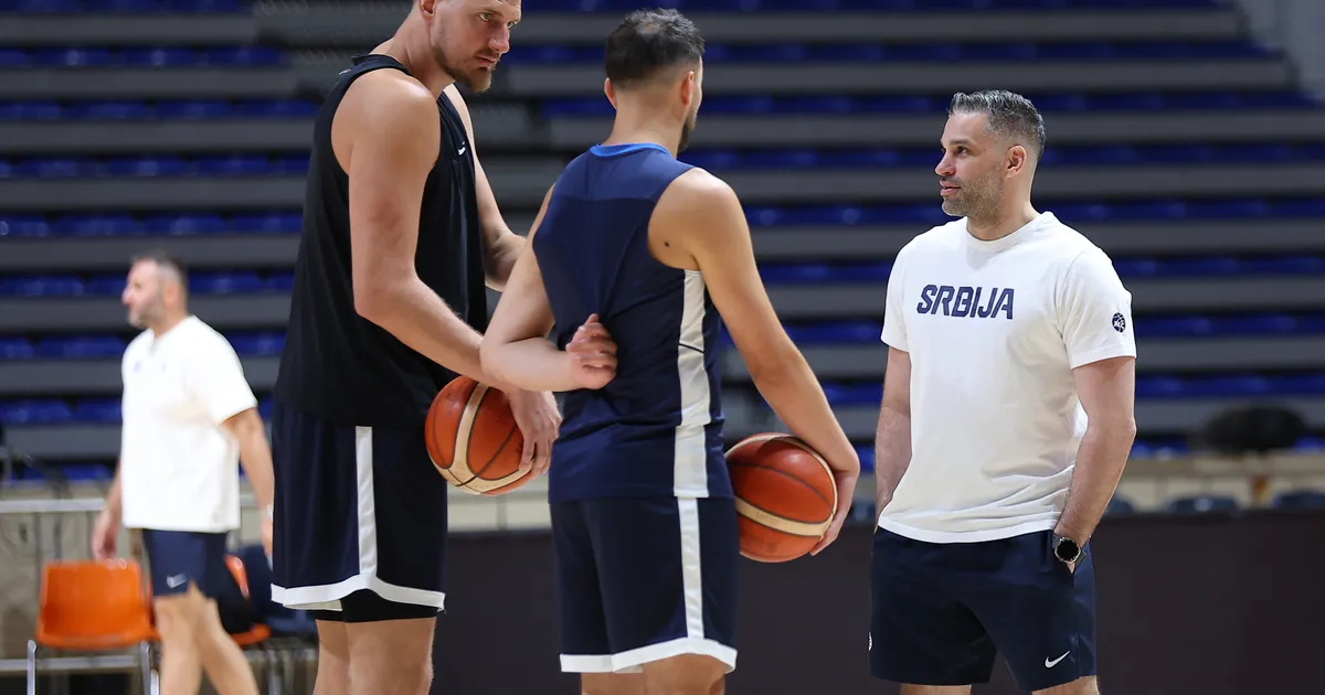 Alimpijević otkrio detalj o Jokiću iz Italije: "Braunila u ruci, visoka temperatura... Nije hteo da nas brine"