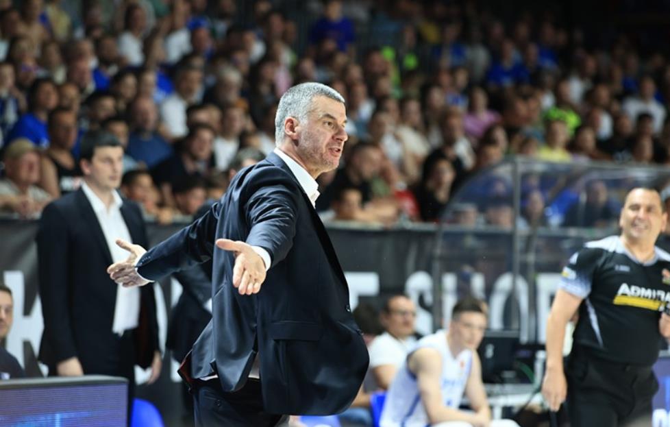 "ZAŠTO SVI ĆUTE?!" Haos posle drame u Subotici - Vlada Jovanović žestoko opleo po sudijama nakon poraza od Partizana: "KOME OVO IDE U KORIST?!"