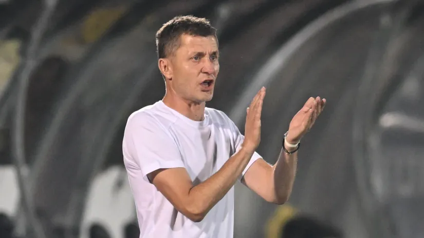 Saša Ilić: Bili smo kvalitetniji, ali čim držimo loptu u nogama nastaju problemi