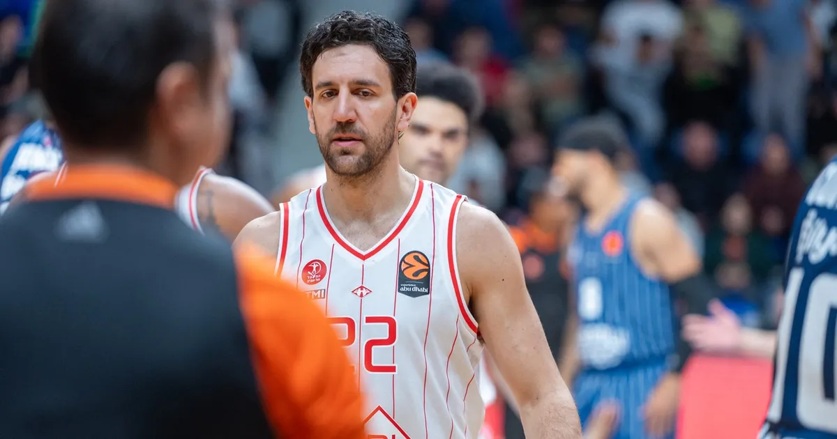 Vasilije Micić se (opet) posvađao sa agentom, suočava se sa tužbom