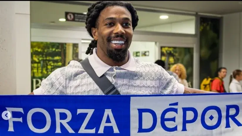 Najveći biceps evropskog fudbala stigao na Riazor: Adama Traore dve godine u Deportivu
