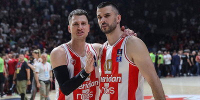 Zvezdina legenda zagrmela: Strance dižu u nebesa, a domaće sputavaju!