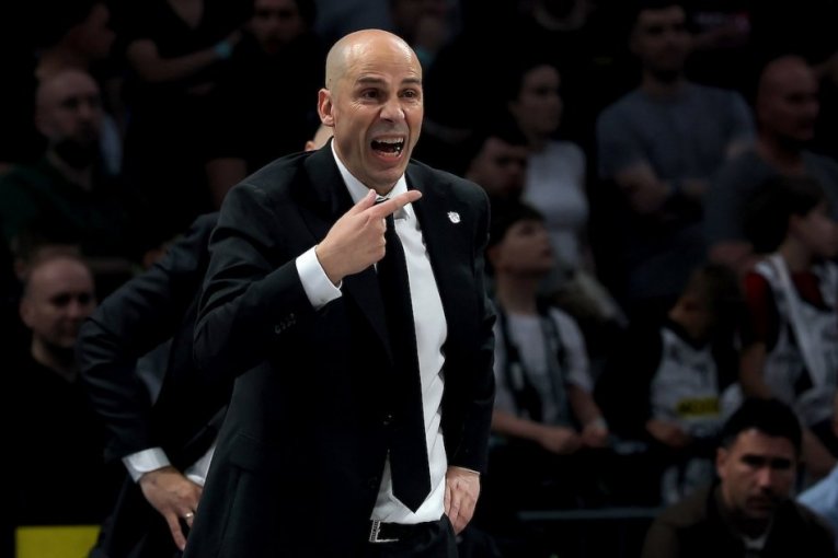 GROBARI VERUJU PENJAROJINOM PARTIZANU: Velika pomama vlada među navijačima crno-belih!
