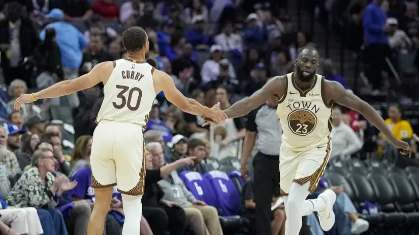 Lebron, Kari i Dejvis - kuva se! Grin otvorio vrata, super-tim matoraca je blizu