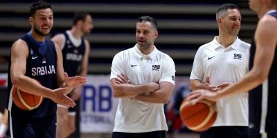Alimpijević hvalio Švajcarce, pa najavio duel sa BiH: Nadam se da će "Pionir" biti pun