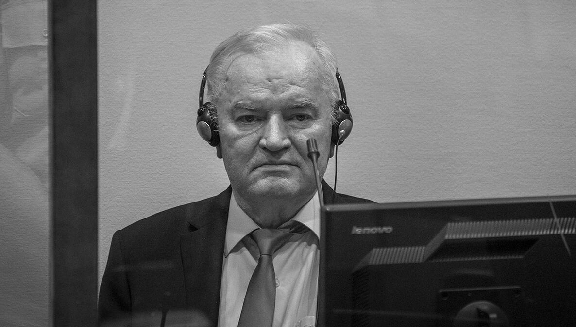 IGRAČICE VELIČALE RATKA MLADIĆA, KLUB IZ BOSNE IH ODMAH SUSPENDOVAO: "Ovakvo ponašanje smatramo nedopustivim..."