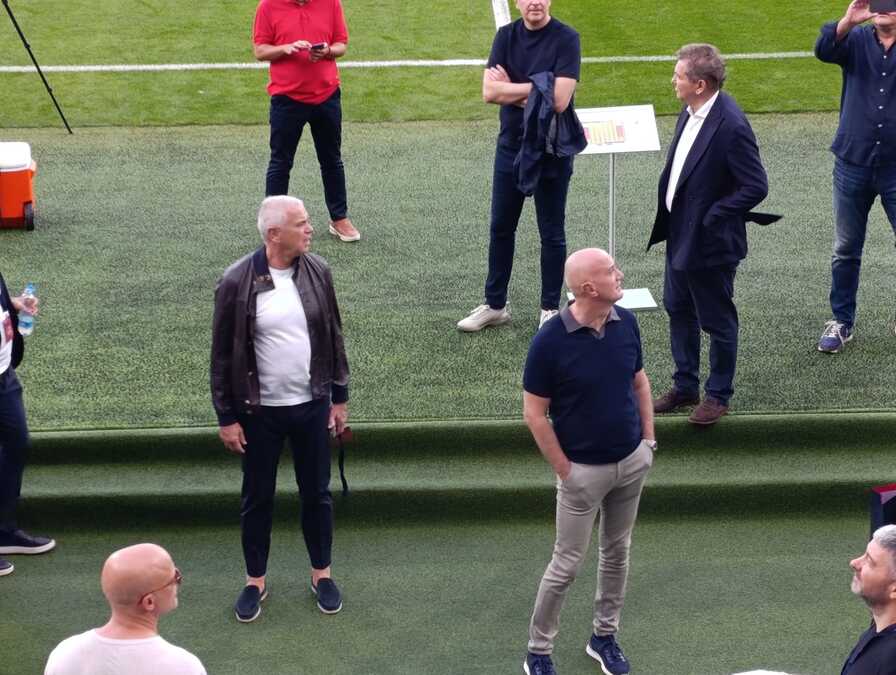 ZVEZDAN TERZIĆ NA TRENINGU CRVENE ZVEZDE PRED VIKTORIJU: Generalni direktor sa Marinom i upravom pružio podršku treneru i igračima