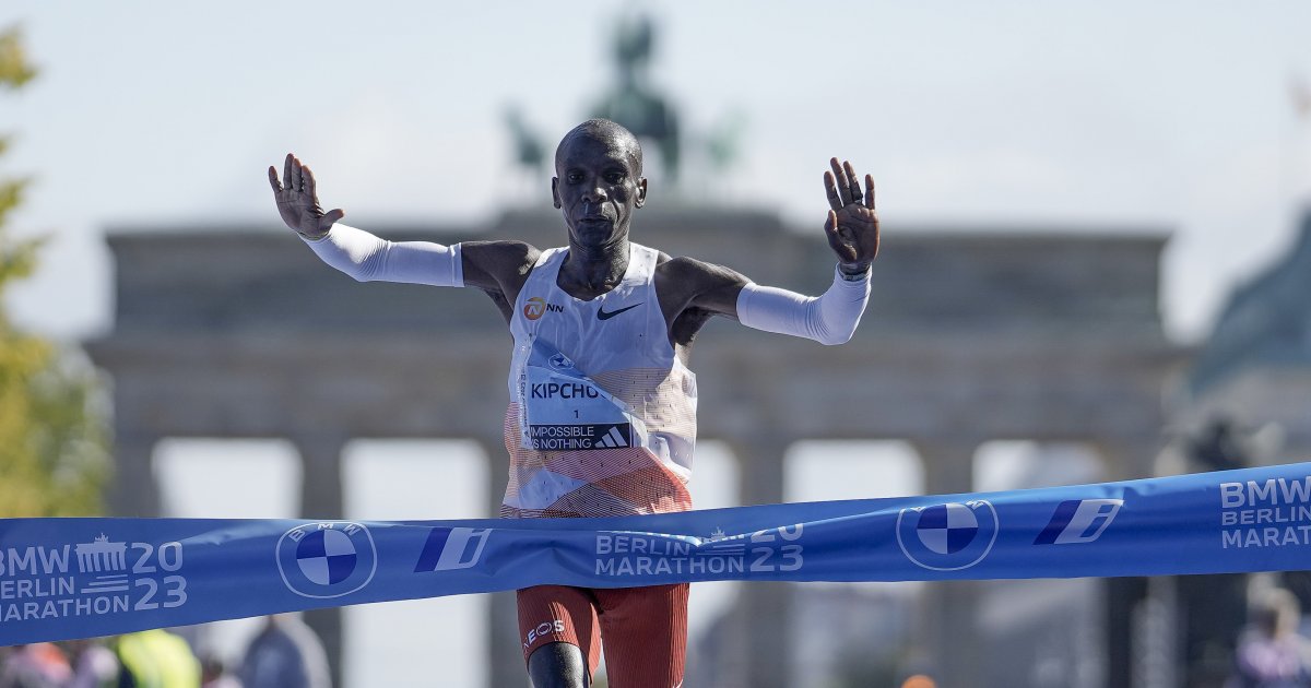 Atletika se poklonila legendi, sa 41 godinom oborio rekord maratona, jedan podatak predstavlja pravu istoriju