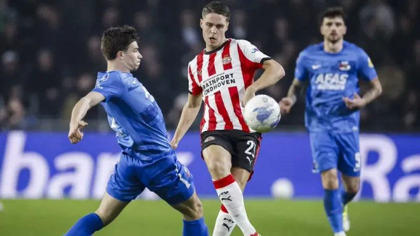 Dok čekaju Kostića, Boš i PSV napadaju pehar Superkupa