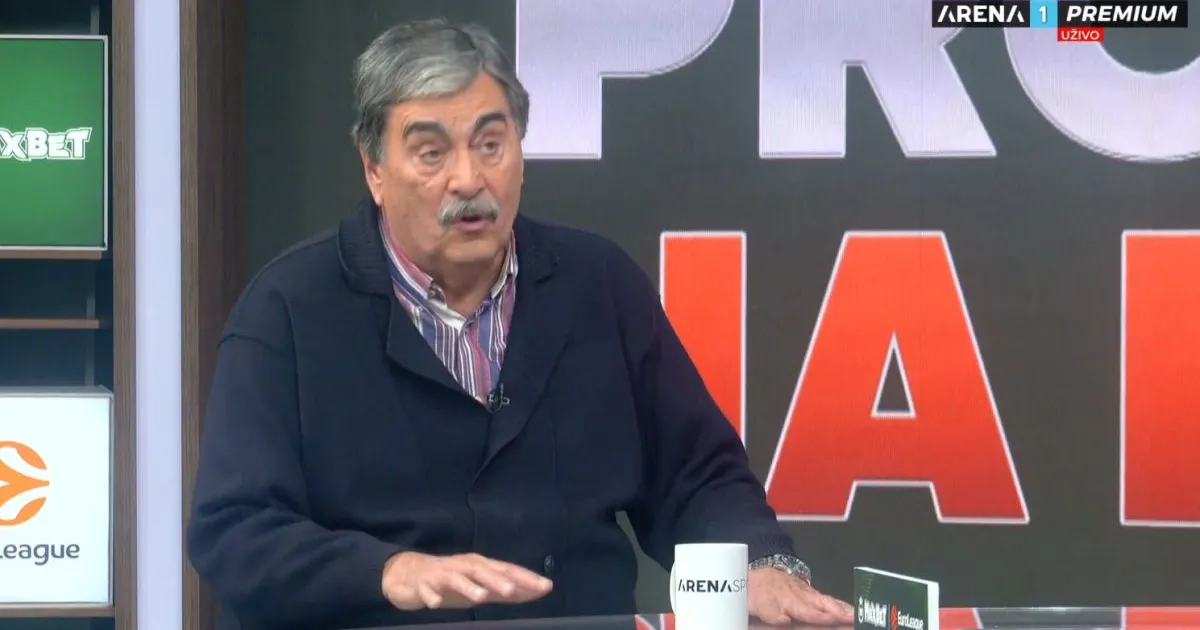 Vlade Đurović kivan na trojicu košarkaša Zvezde, brutalnim rečima ih je optužio za poraz od Partizana