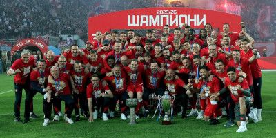Ubeđen sam da osvajamo novu duplu krunu! Moćne reči odjekuju "Marakanom": "Ne brinite, natempiraćemo formu"