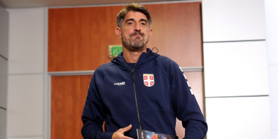 "Ne molim nikoga, ljubav mora da se zasluži!": Veljko Paunović poslao moćnu poruku Srbiji pred Grčku!