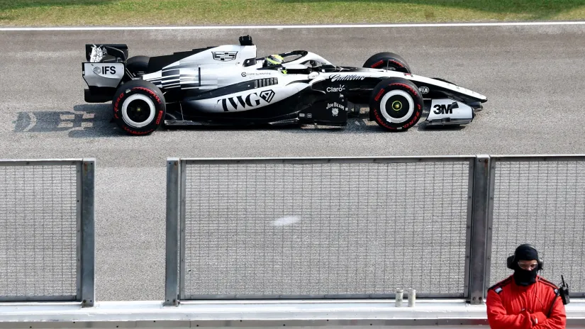 FIA objasnila kašnjenje na Sepangu: Morali smo da ažuriramo softver