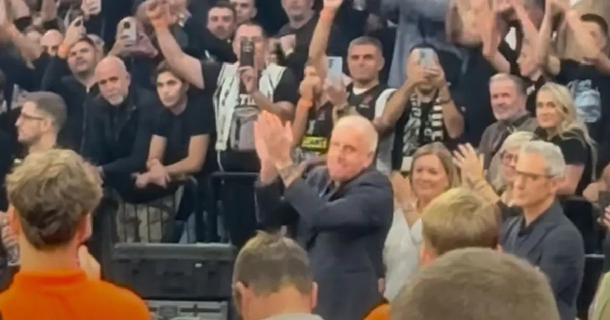 Hala je "eksplodirala" kad se pojavio Željko Obradović: Ovako su Grobari dočekali Žoca, evo šta je on uradio