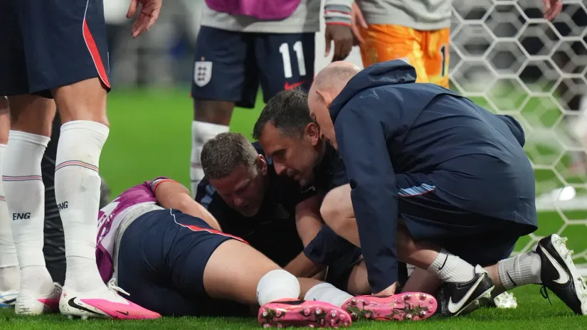 Englezima presela žurka: Henderson zbog bizarne povrede završio u bolnici (VIDEO)