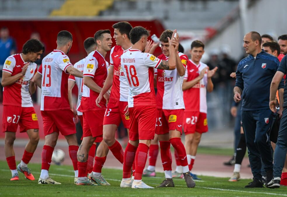 RANĐELOVIĆ U DUBOKOJ NADOKNADI "NOKAUTIRAO" MAČVU! Fudbaleri Vojvodine ostvarili drugu pobedu u Super ligi Srbije!
