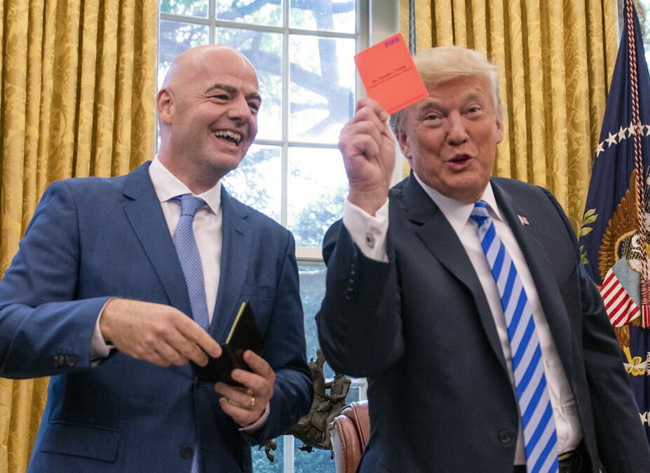 INFANTINO EKSPLODIRAO POSLE MUNDIJALA! Predsednik FIFA brutalno odgovorio kritičarima: Dok vi širite mržnju, mi pravimo najveći šou na svetu!