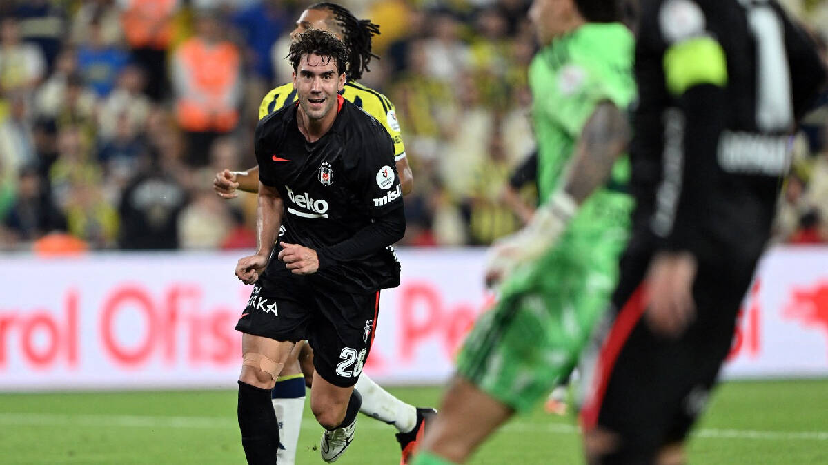 Dušan Vlahović golom zapalio Istanbul: Srušio Fenerbahče u velikom derbiju