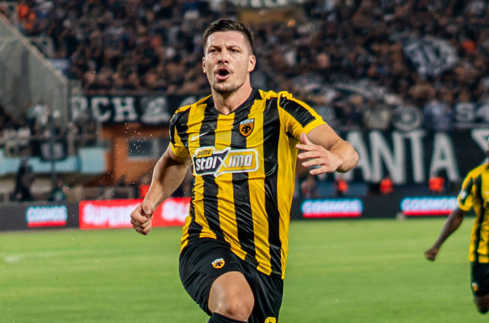 Dva gola Luke Jovića lansirala AEK na vrh VIDEO