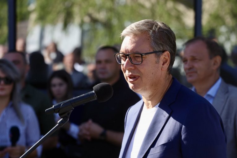 (LIVESTREAM) Predsednik Vučić dočekuje bronzane odbojkašice!