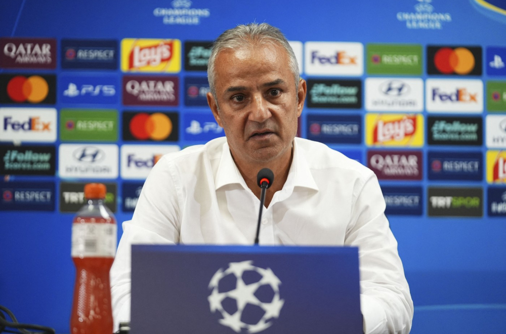 Šok u Fenerbahčeu trener podneo ostavku posle remija sa Romom