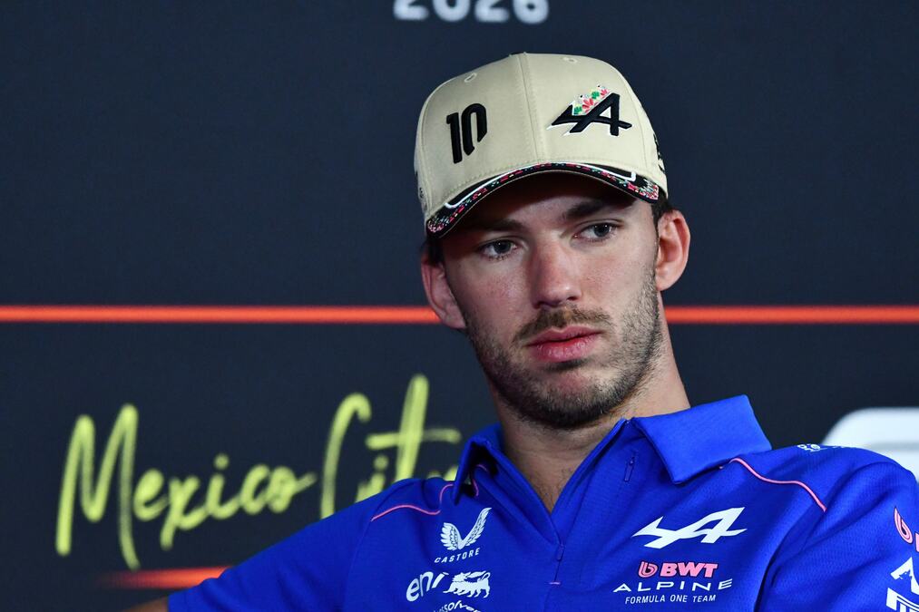 JEZIVO! VOZAČ FORMULE 1 DOBIO 13.000 PRETNJI SMRĆU! Na meti i njegova porodica!