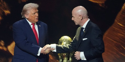 Sramota - Dvostruki aršini FIFA! Amerikancima i Trampu sve dozvoljeno, ali ne i Francuzima