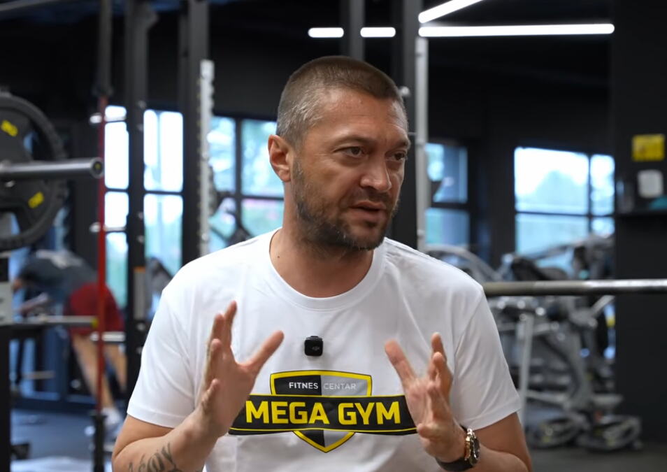 PRATITE PREMIJERU KURIROVOG PODKASTA 1 NA 1: Gost je Ivica Iliev