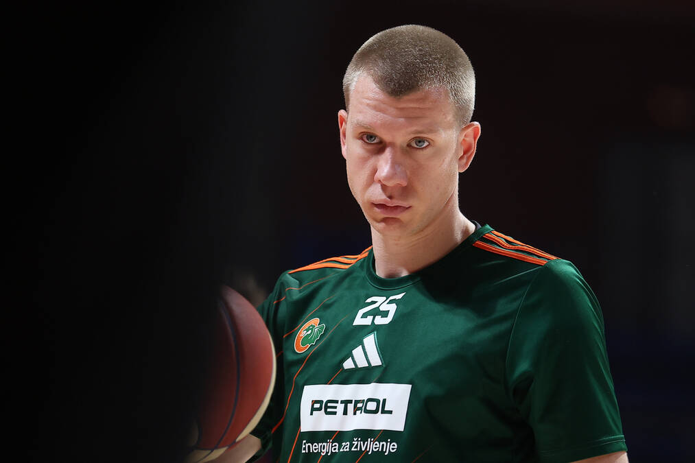 Potpisao Ognjen Jaramaz: Stiže na poziv bivšeg trenera Partizana
