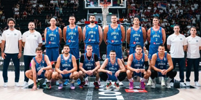 Bosancima neće biti lako: Pred spektakl Srbije u "Pioniru" Nikola Jokić se zagrevao na konjičkim trkama