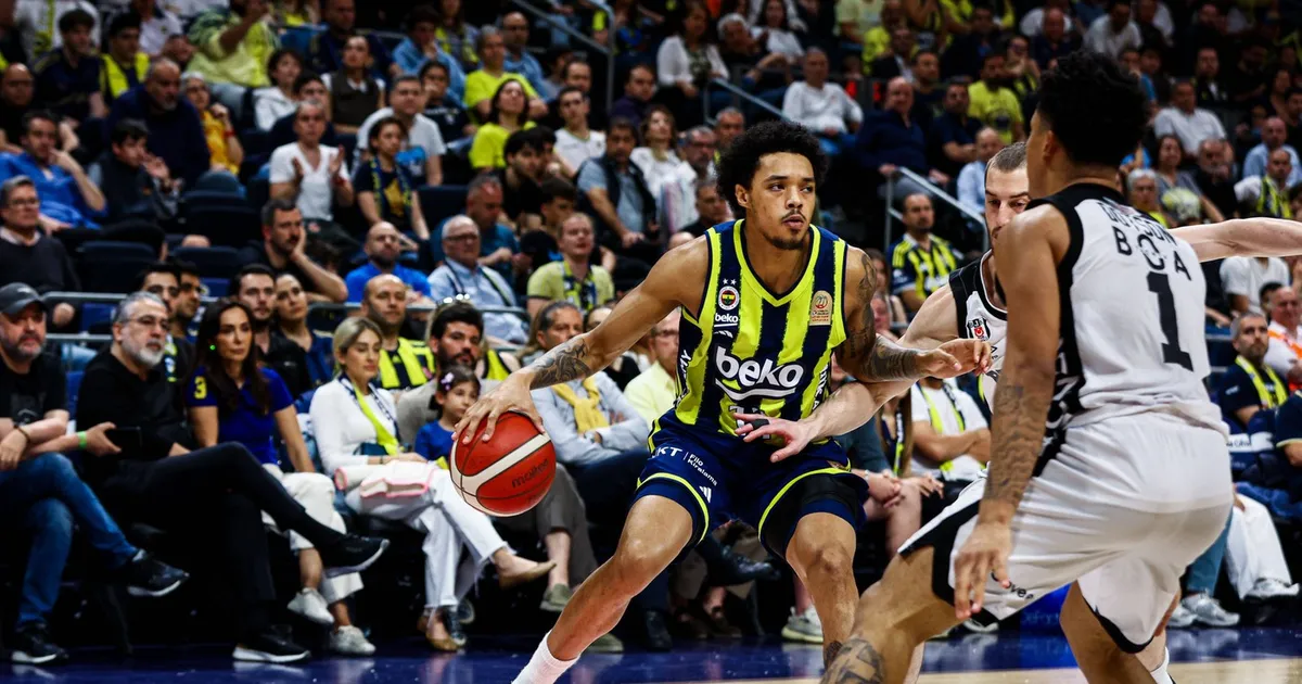 Crvena zvezda "naciljala" Amerikanca! Igrao u NBA, osvojio titulu sa Fenerom, a sada stiže u Beograd?