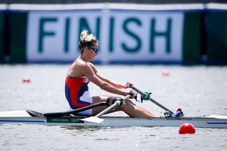 CELA SRBIJA JE PONOSNA! Jovana Arsić osvojila zlato na veslačkom Svetskom kupu u Plovdivu