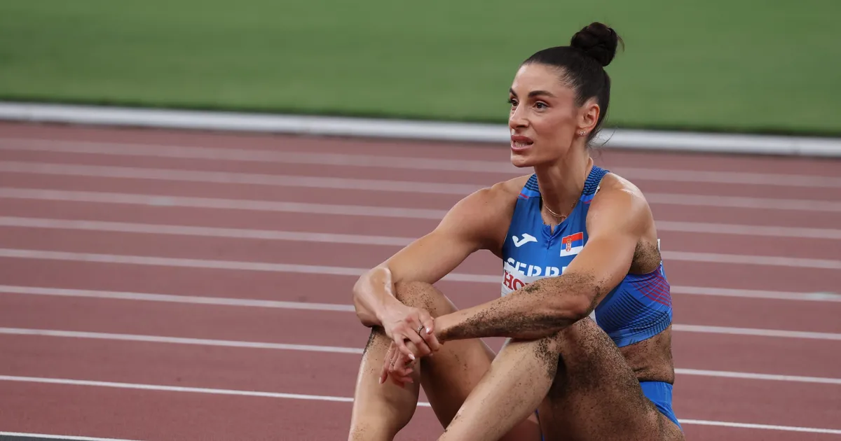 Ivana Španović i Adriana Vilagoš prihvatile poziv, jure zlato i predvode 13 srpskih atletičara
