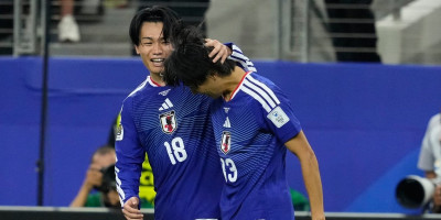 Neverovatan trik japanskog selektora - podigao broj 1, a onda je usledio gol