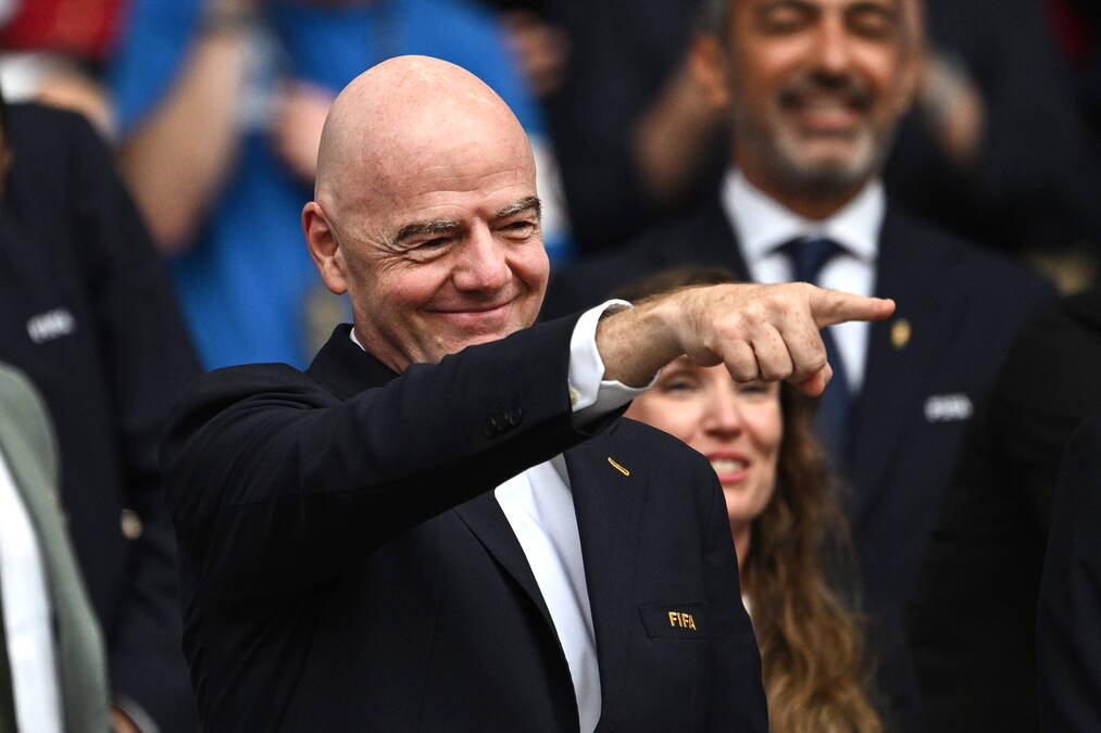 ARGENTINA I ŠPANIJA IGRAJU FINALE VREDNO 50 MILIONA DOLARA: FIFA je fabrika novca, ovde Infantinu morate skinuti kapu