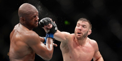 Sve je prštalo u Oklahomi! Vratio se - Bivši UFC šampion prebio Usmana