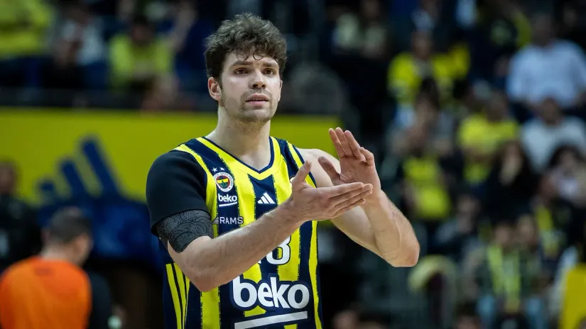 Malo šampionski DNK - malo i sreće! Fener preživeo Doužerove ćorke, Efes prosuo +18