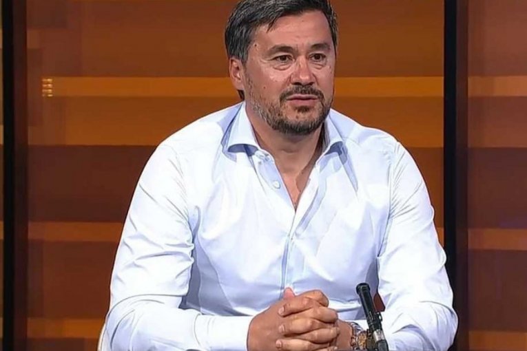 "IZVINJAVAM SE": Rade Bogdanović na šokantan način odjavio Svetsko prvenstvo!