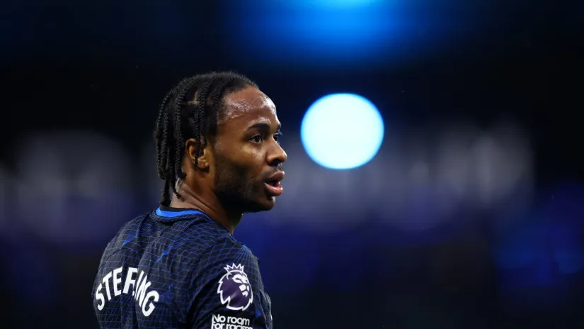 Sterling priznao krivicu, preti mu do dve godine zatvora